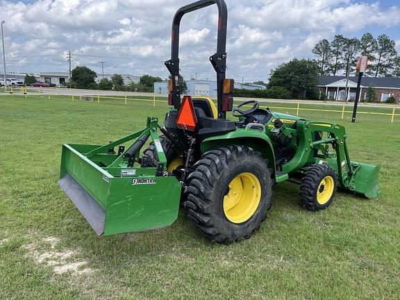 Image of John Deere 3025E equipment image 4