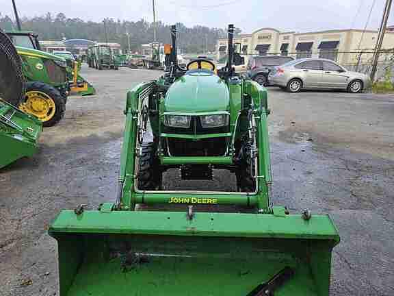 Image of John Deere 3025E equipment image 2