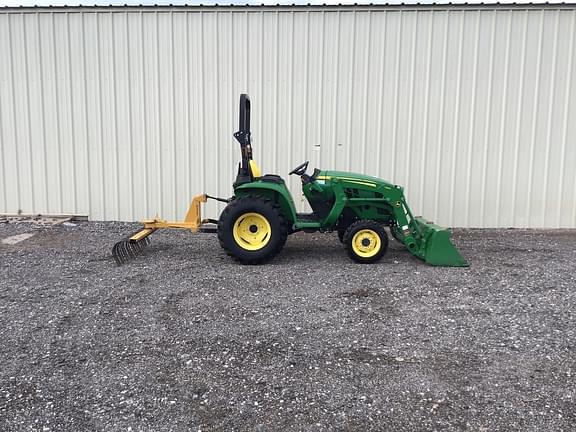 Image of John Deere 3025E equipment image 3