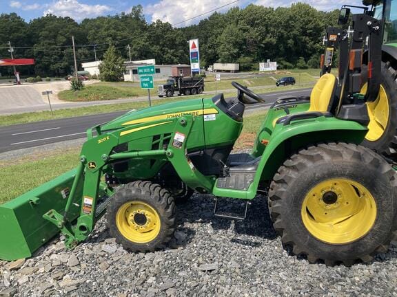 2018 John Deere 3025E Image