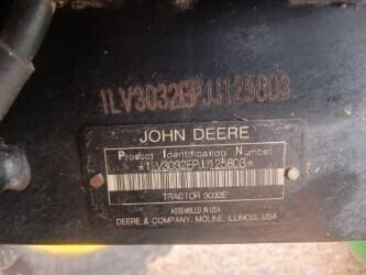 Image of John Deere 3032E equipment image 4