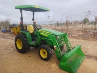 Image of John Deere 3032E equipment image 1
