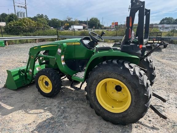 Image of John Deere 3032E equipment image 1