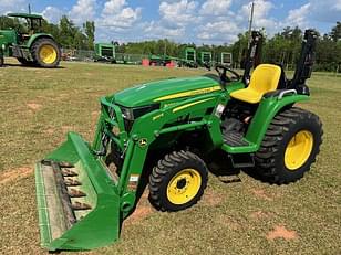 Main image John Deere 3032E 0