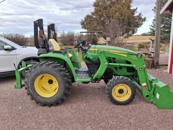 Image of John Deere 3032E Primary image