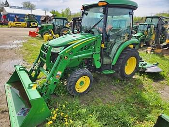 2017 John Deere 3033R Equipment Image0