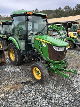 Main image John Deere 3033R