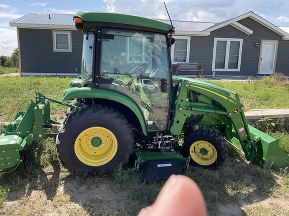 Image of John Deere 3033R Primary image