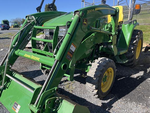 Image of John Deere 3033R equipment image 1