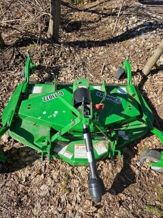 Image of John Deere 3038E equipment image 2