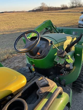 2018 John Deere 3038E Equipment Image0