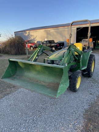Main image John Deere 3038E