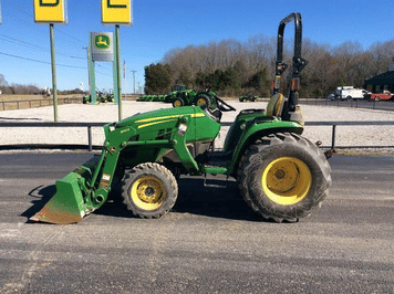 Main image John Deere 3038E