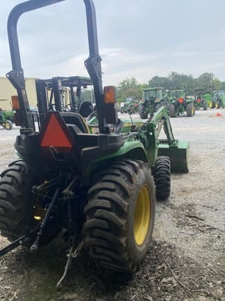 Image of John Deere 3038E equipment image 1
