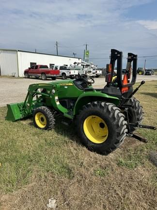 Image of John Deere 3038E equipment image 1