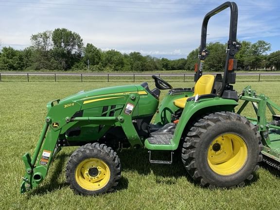Main image John Deere 3038E