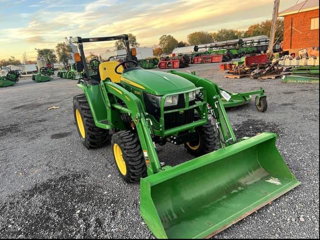 Image of John Deere 3038E equipment image 2