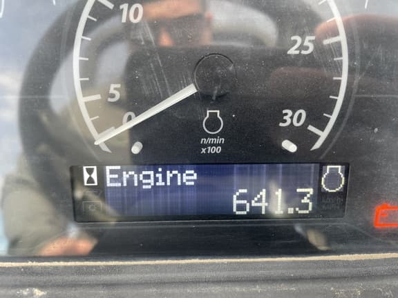 Image of John Deere 3038E equipment image 1