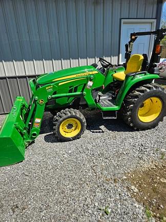 Image of John Deere 3038E equipment image 3
