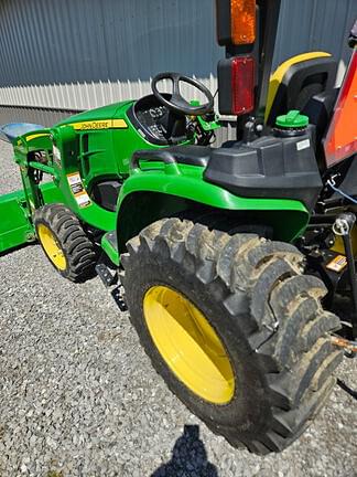 Image of John Deere 3038E equipment image 1