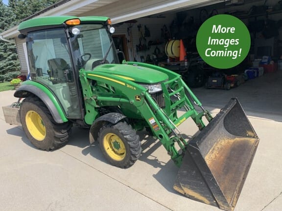 2018 John Deere 3039R Equipment Image0