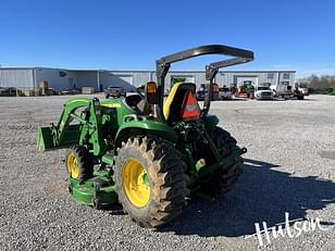 Main image John Deere 3046R 8