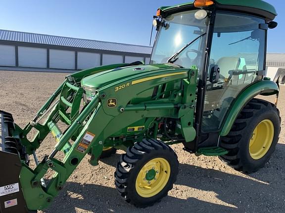 Image of John Deere 3046R Primary image