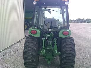 Main image John Deere 3046R 4