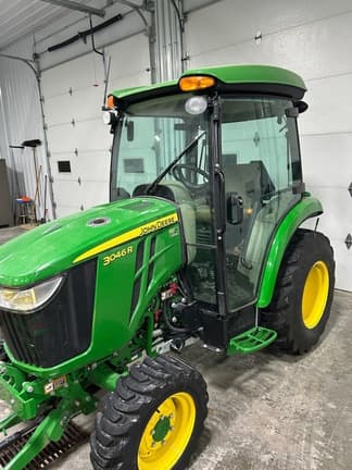 Main image John Deere 3046R
