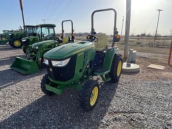 2018 John Deere 3046R Equipment Image0