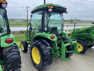 Main image John Deere 3046R 5