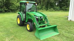 Main image John Deere 3046R