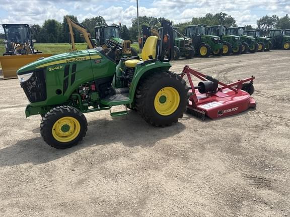 Image of John Deere 3046R Primary image