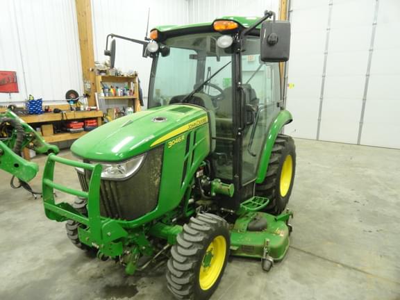 Image of John Deere 3046R Primary image