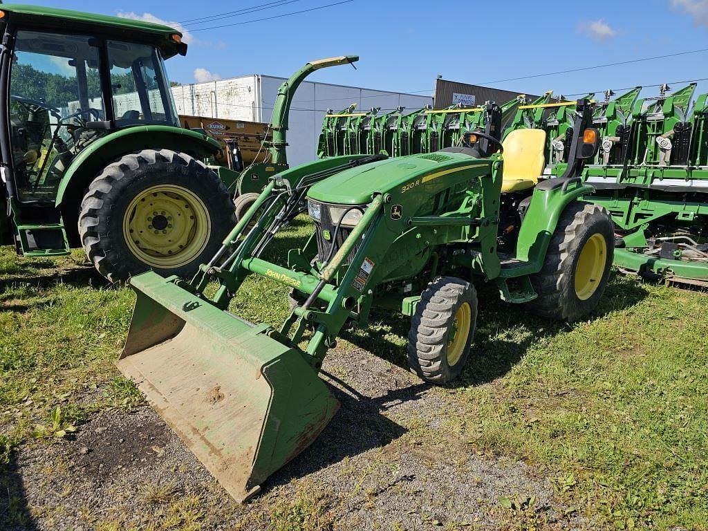 Image of John Deere 3046R Primary image