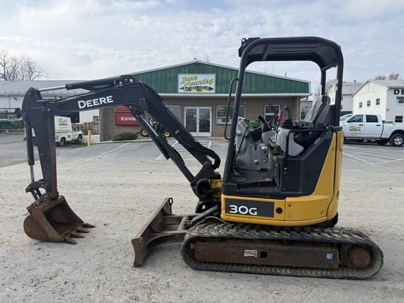 2018 John Deere 30G Equipment Image0