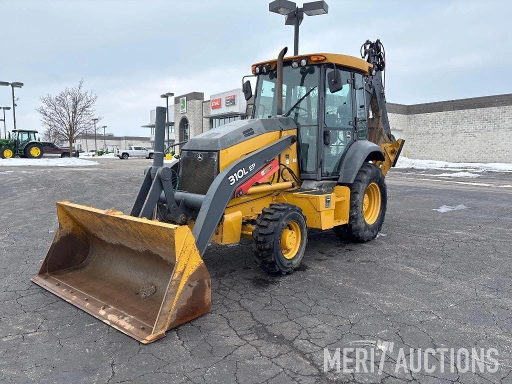 2018 John Deere 310L EP Equipment Image0