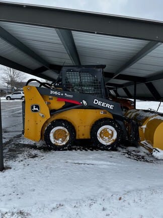 2018 John Deere 316GR Equipment Image0