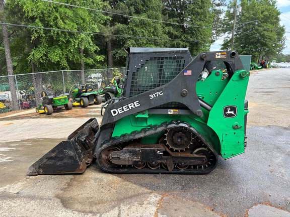 Image of John Deere 317G equipment image 1