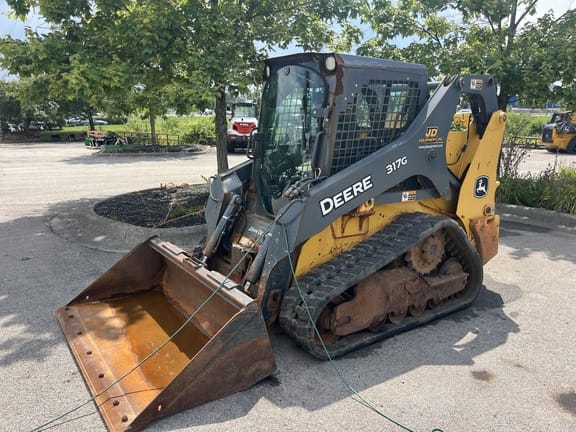 2018 John Deere 317G Equipment Image0