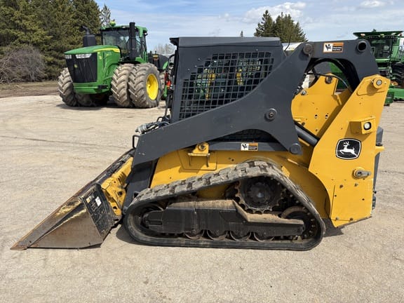 2018 John Deere 317G Equipment Image0