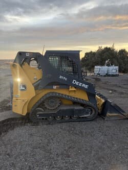 Image of John Deere 317G Primary image