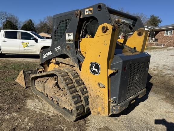Image of John Deere 317G equipment image 2