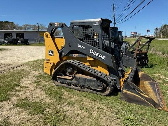 Image of John Deere 317G equipment image 1