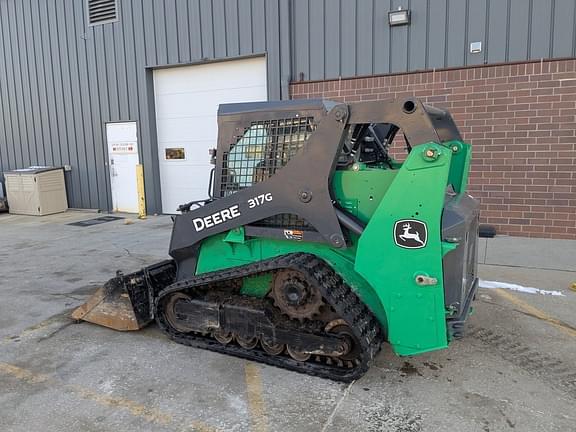 Image of John Deere 317G equipment image 1