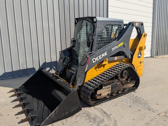 2018 John Deere 317G Equipment Image0