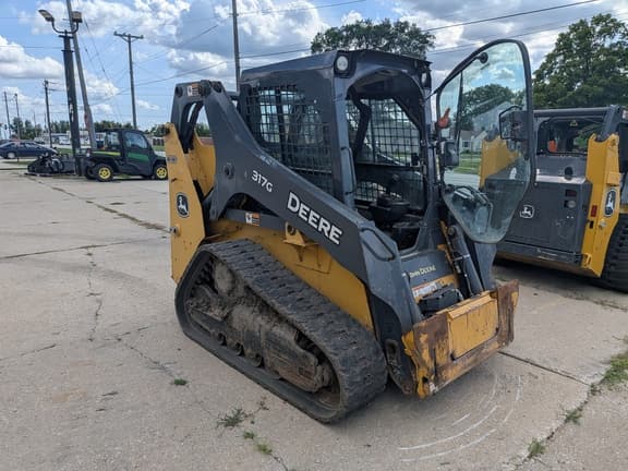Image of John Deere 317G equipment image 1