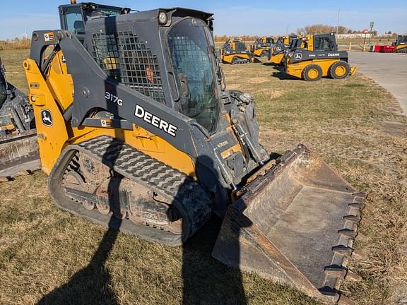 Image of John Deere 317G equipment image 1