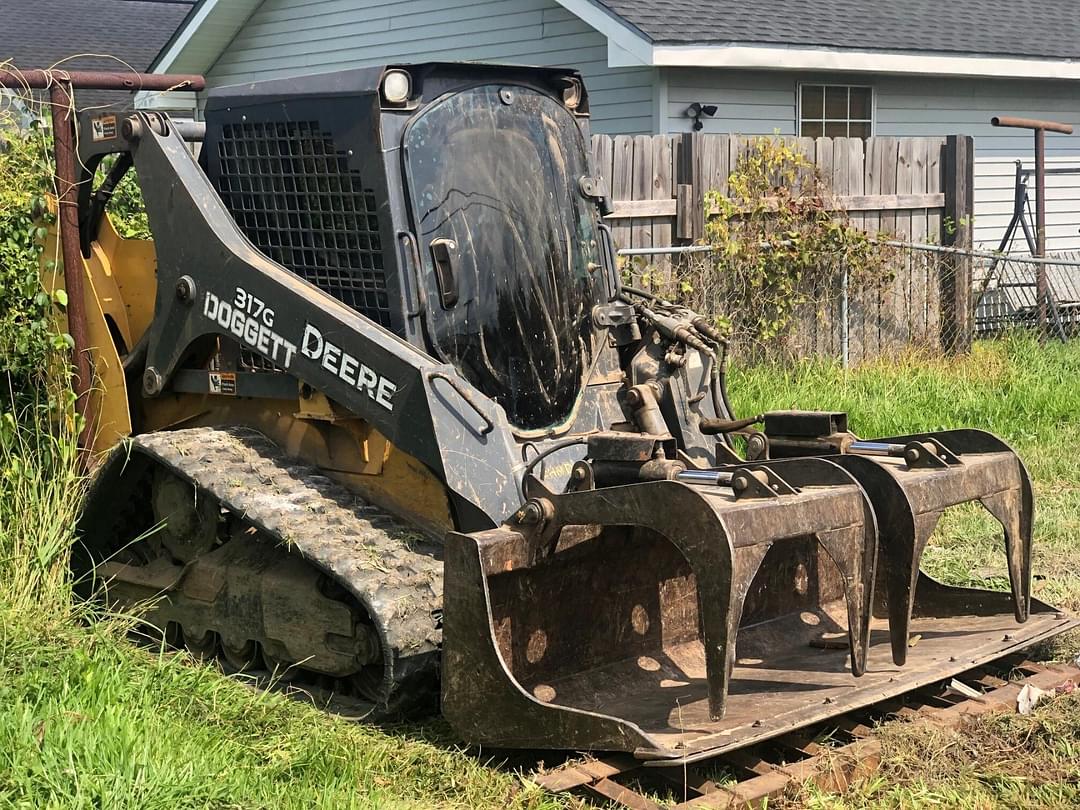 Image of John Deere 317G Image 1