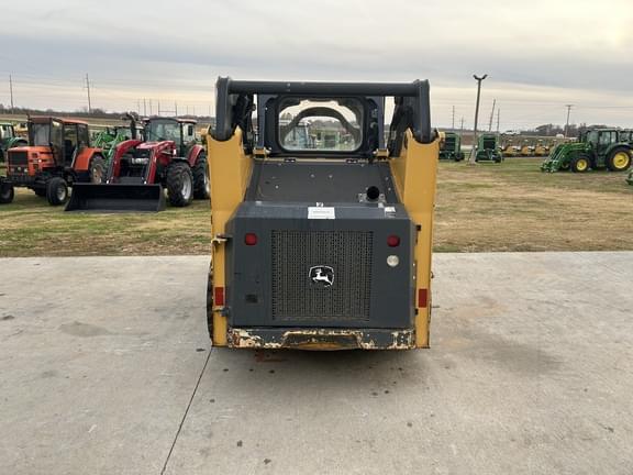 Image of John Deere 318G equipment image 4